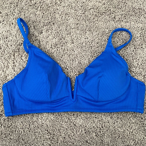 Shade & Shore Other - Shade & Shore 34B blue bikini top
